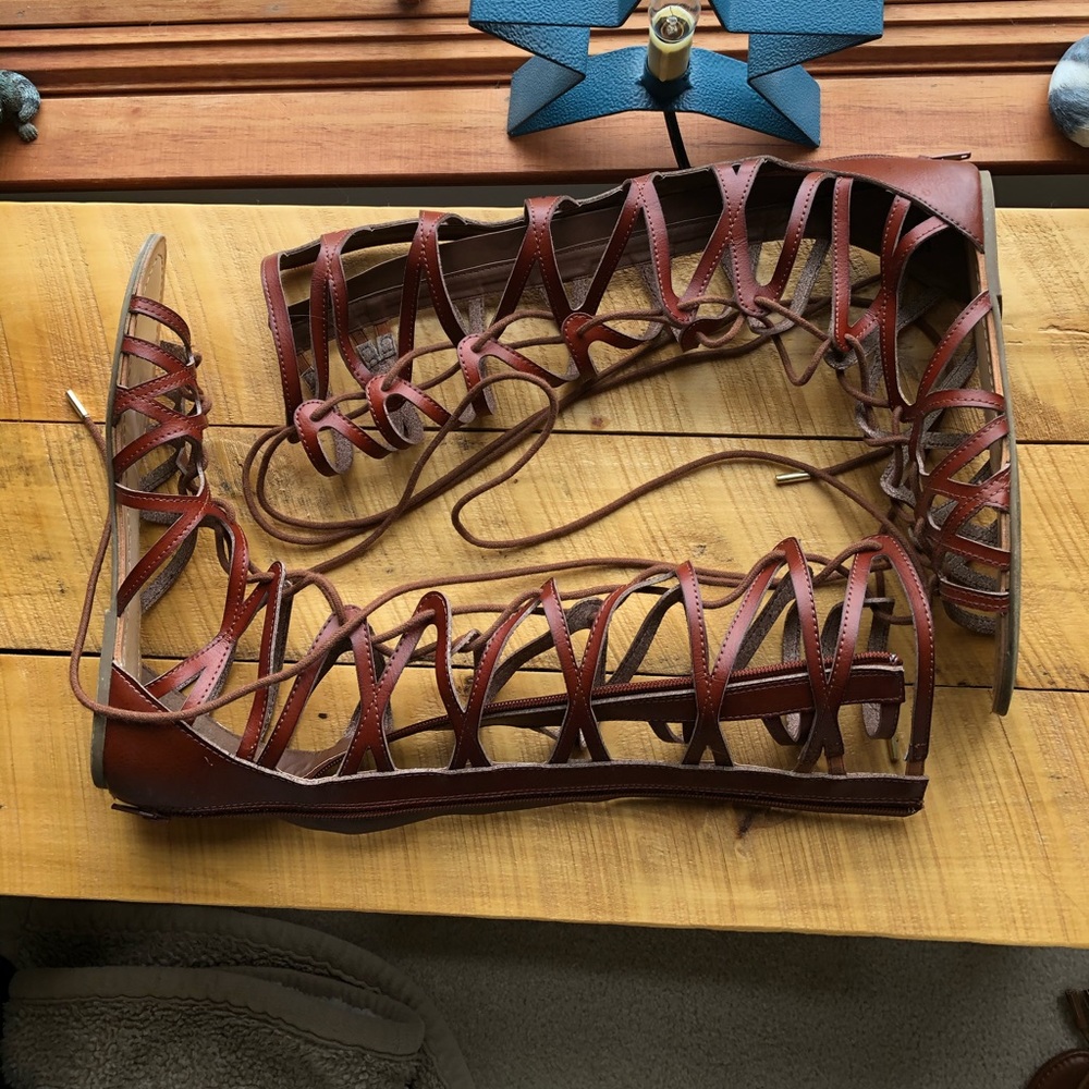 Knee-high gladiator sandals